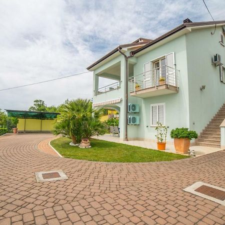Apartment โอปาติยา ภายนอก รูปภาพ
